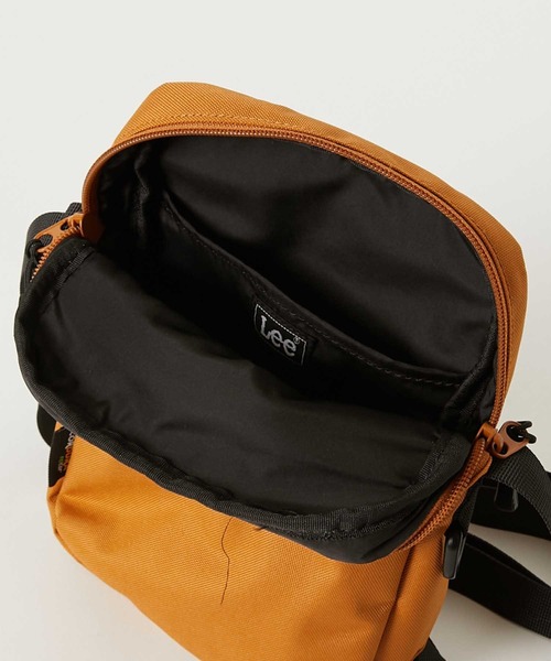 CORDURA（コーデュラ）の「Lee 【CORDURA/コーデュラ】リサイクルポリエステル 縦型ボディバッグ（ボディバッグ/ウエストポーチ・レディース・キャメル/グレー/ブラック/カーキ・FREE）」の16枚目の写真