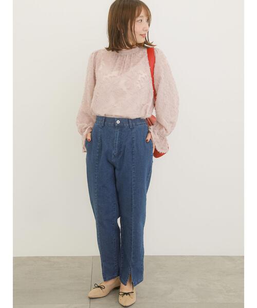 Te chichi TERRASSE（テチチテラス）の「デニムセンタースリットパンツ（デニムパンツ・レディース・ブルー/ネイビー・M/L）」の15枚目の写真