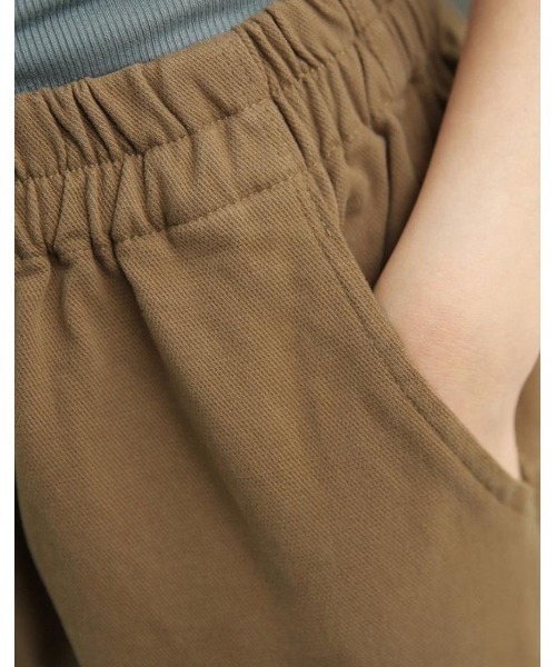 LAUTRE COTE(ロウトレコウト)の「ツイルワイドテーパードパンツ(その他パンツ・レディース・ライトベージュ/ブラウン/ブラック・X-LARGE/LARGE/XX-LARGE/MEDIUM)」の7枚目の写真