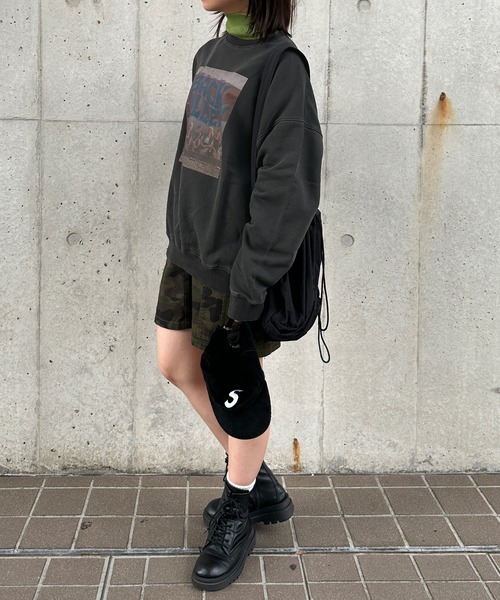 kutir(クティール)の「アソートピグメントスウェットプルオーバー(スウェット・レディース・カーキ/ネイビー/チャコールグレー/スモークグレー・FREE)」の8枚目の写真