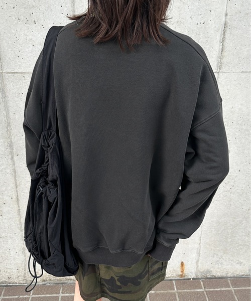 kutir(クティール)の「アソートピグメントスウェットプルオーバー(スウェット・レディース・カーキ/ネイビー/チャコールグレー/スモークグレー・FREE)」の6枚目の写真