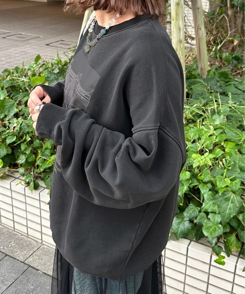 kutir(クティール)の「アソートピグメントスウェットプルオーバー(スウェット・レディース・カーキ/ネイビー/チャコールグレー/スモークグレー・FREE)」の11枚目の写真