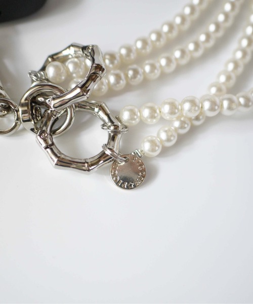 PICCIN（ピッチン）の「2連パールショルダーストラップ（スマホケース/カバー・レディース・ホワイト・FREE）」の3枚目の写真