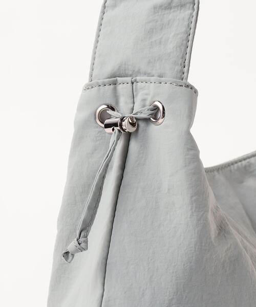 BEAMS HEART（ビームスハート）の「【A4収納可能/4色展開】ギャザーハンドル トートバッグ（ショルダーバッグ・レディース・サックスブルー/オフホワイト/ブラック/オリーブ/グレー/イエロー系その他4・ONE SIZE）」の11枚目の写真