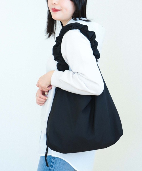 BEAMS HEART（ビームスハート）の「【A4収納可能/4色展開】ギャザーハンドル トートバッグ（ショルダーバッグ・レディース・サックスブルー/オフホワイト/ブラック/オリーブ/グレー/イエロー系その他4・ONE SIZE）」の7枚目の写真