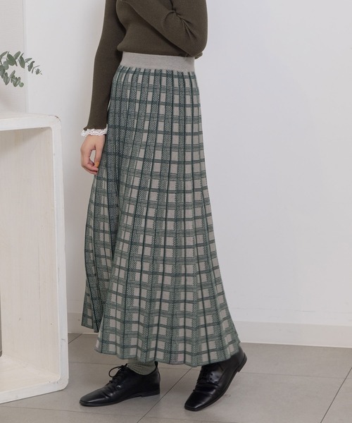 POU DOU DOU（プードゥドゥ）の「チェックプリーツニットスカート（スカート・レディース・ブラック/ブラウン/グレー・3）」の9枚目の写真