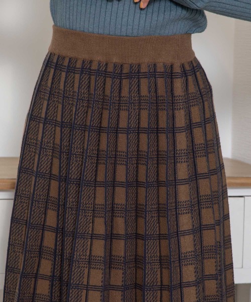 POU DOU DOU（プードゥドゥ）の「チェックプリーツニットスカート（スカート・レディース・ブラック/ブラウン/グレー・3）」の22枚目の写真