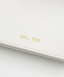 【TOGA PULLA(トーガプルラ)】レザーウォレットスタッズスモール TOGA PULLA(トーガプルラ)】レザーウォレットスタッズスモール