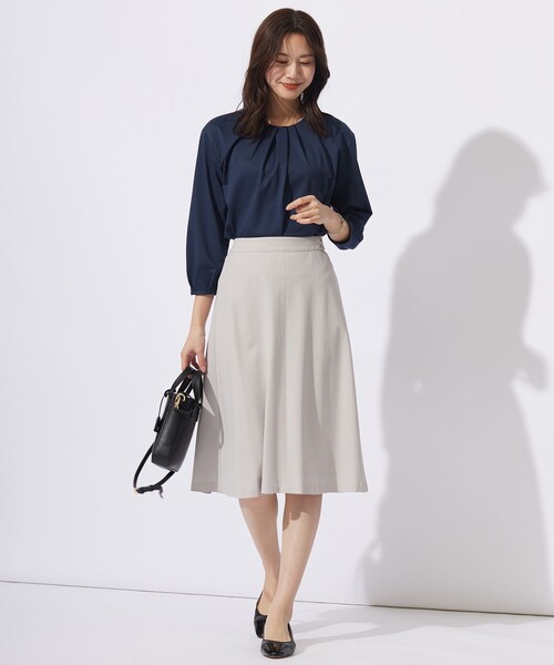 J.PRESS Ladies(J.プレス レディス)の「【WEB限定カラーあり】ストライプジャカード フロントタック カットソー(Tシャツ/カットソー・レディース・ふじ色系1/パープル系1/ネイビー系1/ネイビー系2/ネイビー系/グリーン系1・SMALL)」の13枚目の写真