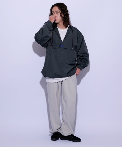 re_k by JUNRED（レクバイジュンレッド）の「re_k by JUNRED / ウーブンハーフジップアノラックパーカー（ブルゾン・メンズ・ブラック/チャコールグレー/ベージュ系その他・M/S/L）」の19枚目の写真