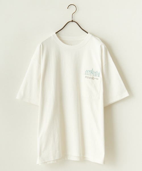 Manhattan Portage（マンハッタンポーテージ）の「[MANHATTAN PORTAGE/マンハッタンポーテージ] 別注 ポケット刺繍 バックプリントTシャツ（Tシャツ/カットソー・レディース・ホワイト/ネイビー/ブラック・S/M/L/XL）」の18枚目の写真