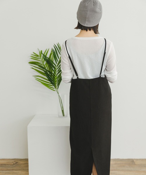 ITEMS URBANRESEARCH(アイテムズ アーバンリサーチ)の「シアークルーネックTシャツ×キャミワンピース(ワンピース・レディース・ブラック系その他/ブラウン系その他・FREE)」の8枚目の写真