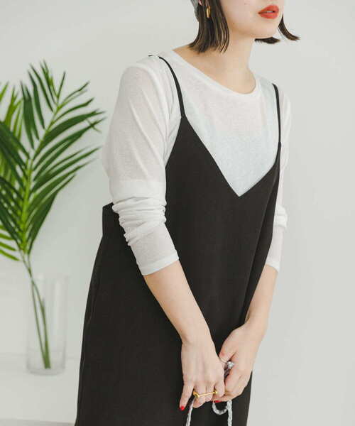 ITEMS URBANRESEARCH(アイテムズ アーバンリサーチ)の「シアークルーネックTシャツ×キャミワンピース(ワンピース・レディース・ブラック系その他/ブラウン系その他・FREE)」の9枚目の写真