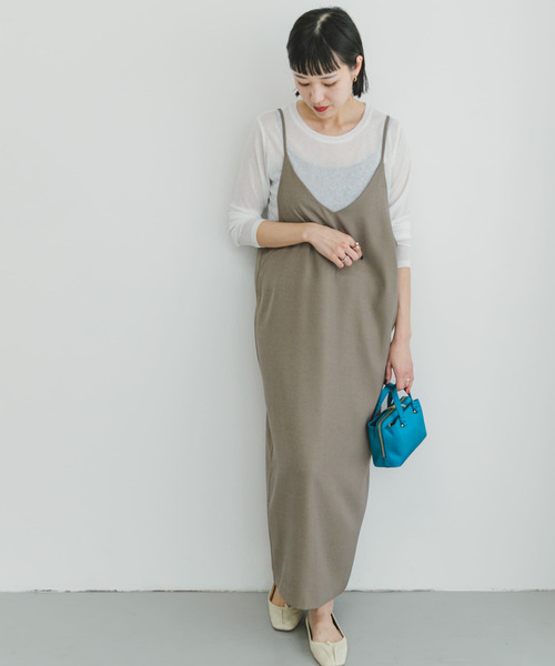 ITEMS URBANRESEARCH(アイテムズ アーバンリサーチ)の「シアークルーネックTシャツ×キャミワンピース(ワンピース・レディース・ブラック系その他/ブラウン系その他・FREE)」の15枚目の写真