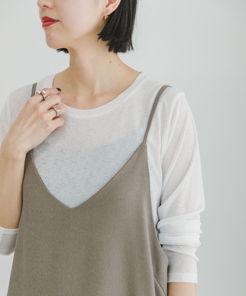 ITEMS URBANRESEARCH(アイテムズ アーバンリサーチ)の「シアークルーネックTシャツ×キャミワンピース(ワンピース・レディース・ブラック系その他/ブラウン系その他・FREE)」の17枚目の写真