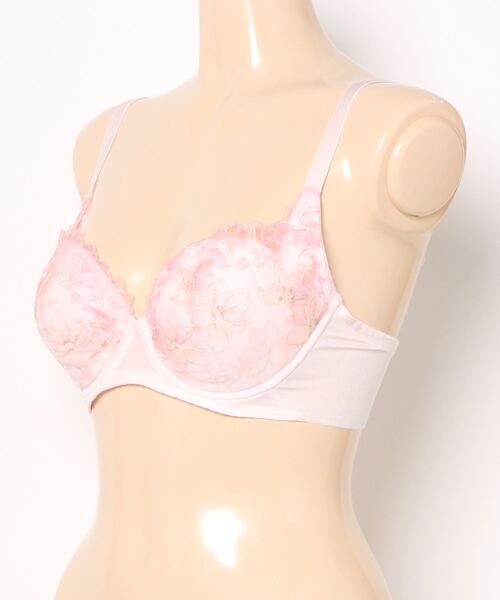 Triumph(トリンプ)の「天使のブラ 魔法のハリ感596 ブラジャー【D,E,Fカップ】(ブラジャー・レディース・ブルー/ピンク/イエロー/オレンジ・D65/D70/D75/D80/E65/E70/E75/E80/F70/F75)」の17枚目の写真