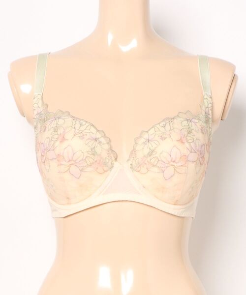 Triumph(トリンプ)の「天使のブラ 魔法のハリ感596 ブラジャー【D,E,Fカップ】(ブラジャー・レディース・ブルー/ピンク/イエロー/オレンジ・D65/D70/D75/D80/E65/E70/E75/E80/F70/F75)」の20枚目の写真