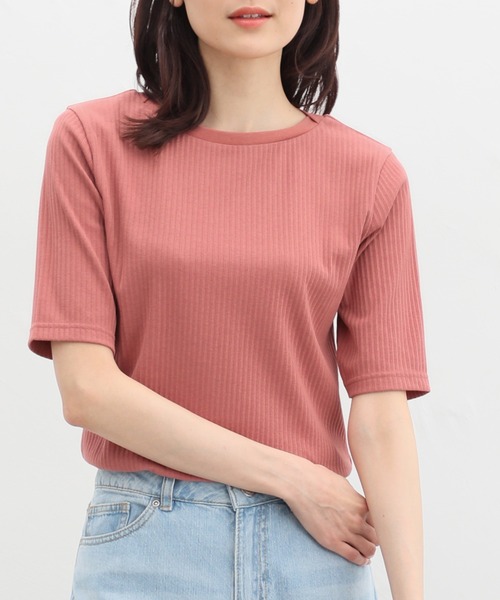 Honeys(ハニーズ)の「半袖ボートネックTシャツ(Tシャツ/カットソー・レディース・モカ/ピンク/グリーン/オフホワイト/ブラック/グレイッシュベージュ/ブルー・S/M/L/LL)」の7枚目の写真
