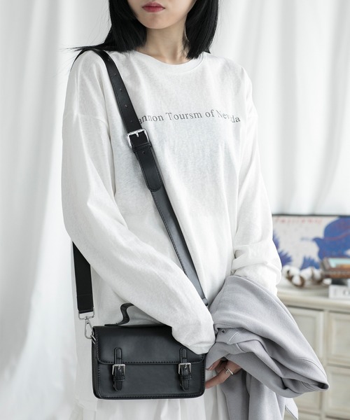 aimoha(アイモハ)の「英文字ロンT(Tシャツ/カットソー・レディース・ホワイト・FREE)」の1枚目の写真