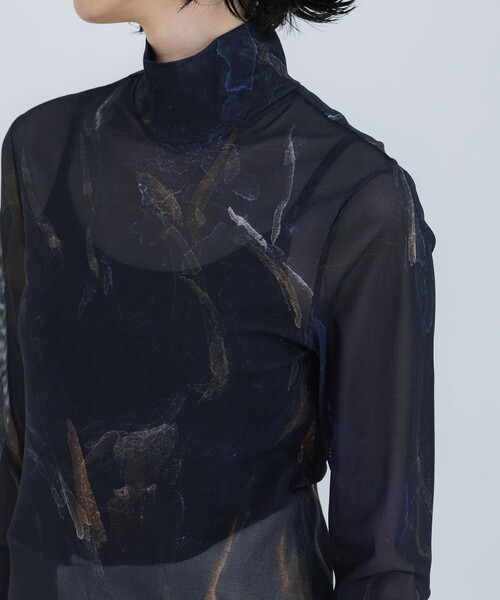 YOHEI OHNO（ヨウヘイオオノ）の「【YOHEI OHNO/ヨウヘイオオノ】《STUDIOUS別注》Graphic Mesh Top/グラフィックメッシュトップ（Tシャツ/カットソー・レディース・ベージュ/ネイビー・36）」の10枚目の写真