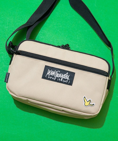（What it isNt）ART BY MARKGONZALES（ワットイットイズント）の「【(What it isNt) ART BY MARK GONZALES/(ワットイットイズント) アートバイ マークゴンザレス】スクエアウエストショルダー（ショルダーバッグ・メンズ・レッド/ブラック/ダークベージュ/ベージュ・FREE）」の12枚目の写真