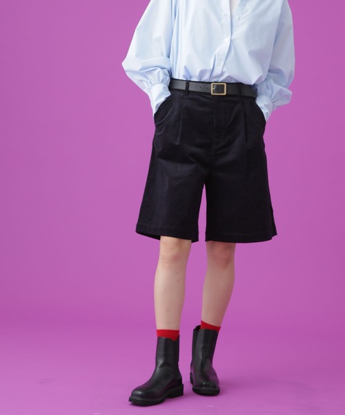 Apo(s)ture(アポスチャー)の「SOFIA-001/コーデュロイワンタックショートパンツ(その他パンツ・レディース・ホワイト/カーキ/ネイビー/ベージュ・XS/S/M/L/XL)」の4枚目の写真
