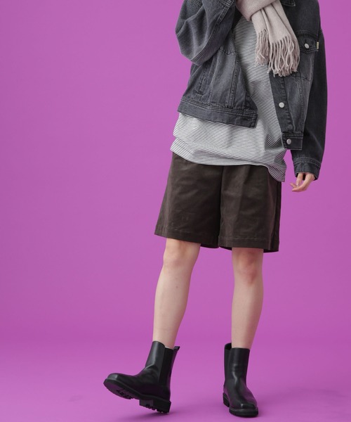 Apo(s)ture(アポスチャー)の「SOFIA-001/コーデュロイワンタックショートパンツ(その他パンツ・レディース・ホワイト/カーキ/ネイビー/ベージュ・XS/S/M/L/XL)」の3枚目の写真