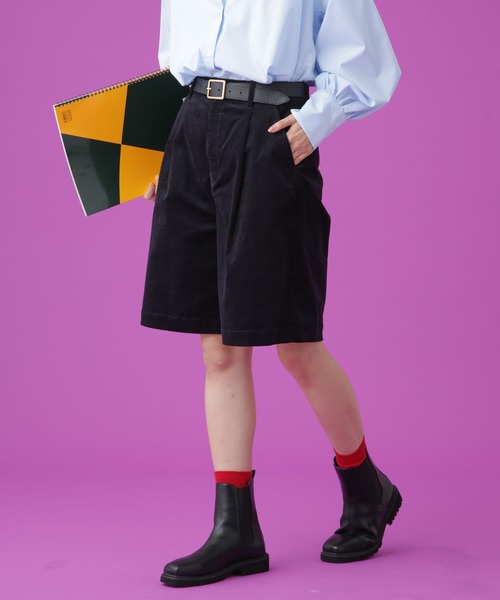 Apo(s)ture(アポスチャー)の「SOFIA-001/コーデュロイワンタックショートパンツ(その他パンツ・レディース・ホワイト/カーキ/ネイビー/ベージュ・XS/S/M/L/XL)」の5枚目の写真
