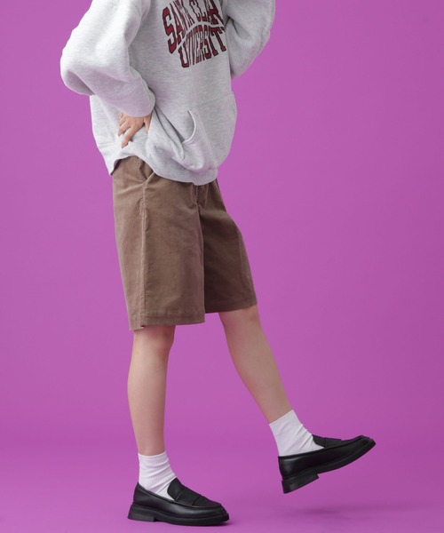 Apo(s)ture(アポスチャー)の「SOFIA-001/コーデュロイワンタックショートパンツ(その他パンツ・レディース・ホワイト/カーキ/ネイビー/ベージュ・XS/S/M/L/XL)」の21枚目の写真