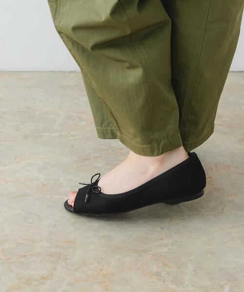 RODE SKO(ロデスコ)の「『MADE IN JAPAN』オープントゥリボンパンプス(パンプス・レディース・シルバー/ライトブルー/ブラック・36/37/38)」の9枚目の写真