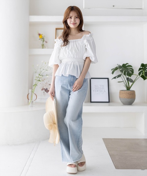 clear（クリア）の「2way肩フリルウエストシャーリング半袖ブラウス[オフィスカジュアル 着回し抜群 大人 カジュアル]≪再入荷≫（シャツ/ブラウス・レディース・オフホワイト/ブラック/イエロー・F）」の13枚目の写真