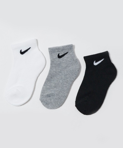NIKE（ナイキ）の「NIKE/ナイキ BACIS PACK ANKLE 3PK ソックス（ソックス/靴下・キッズ・ホワイト/ブラック/その他・17-21cm）」の3枚目の写真