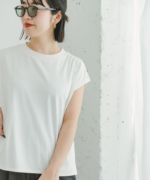 ITEMS URBANRESEARCH(アイテムズ アーバンリサーチ)の「クルーネックノースリーブTシャツ(Tシャツ/カットソー・レディース・ホワイト/チャコールグレー/グレー/オレンジ・FREE)」の5枚目の写真