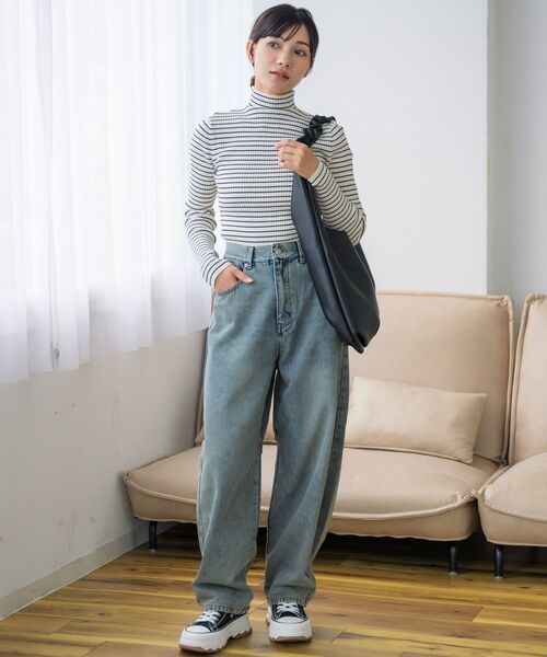 RETRO GIRL（レトロガール）の「カーブデニムPT（デニムパンツ・レディース・ケミカルウォッシュ/ブルー系その他5/ブラック/ブルー・FREE）」の15枚目の写真