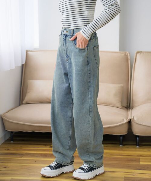 RETRO GIRL（レトロガール）の「カーブデニムPT（デニムパンツ・レディース・ケミカルウォッシュ/ブルー系その他5/ブラック/ブルー・FREE）」の22枚目の写真
