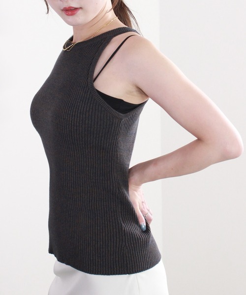 Reurie'（レウリィ）の「【5色展開／新色追加】アメリカンスリーブメランジニット / アメスリニット ホルターネック メランジニット ノースリーブ キャミソール 大人カジュアル ヘルシー シンプル モード 韓国（タンクトップ・レディース・ブラウン/ライム/ブラック/チャコールグレー/ピンク・FREE）」の19枚目の写真