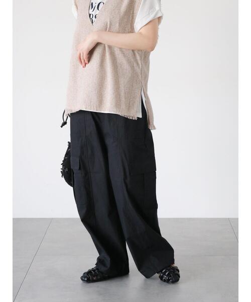 Lugnoncure（ルノンキュール）の「綿ナイロンカーゴパンツ（その他パンツ・レディース・カーキ/ブラック/オフホワイト・F）」の2枚目の写真