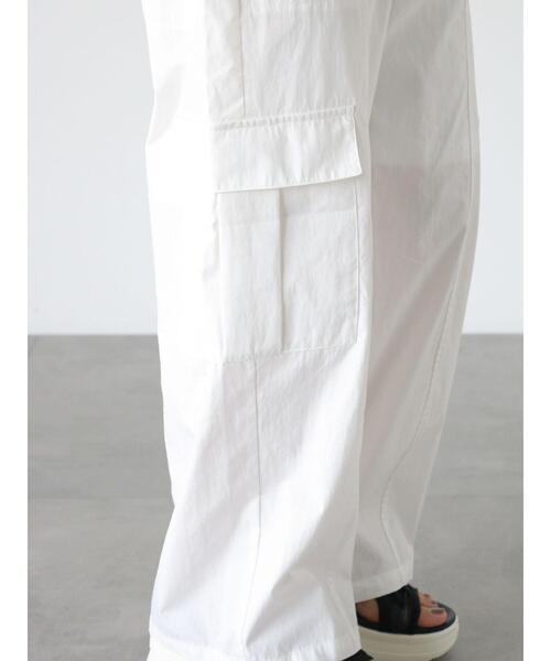 Lugnoncure（ルノンキュール）の「綿ナイロンカーゴパンツ（その他パンツ・レディース・カーキ/ブラック/オフホワイト・F）」の8枚目の写真