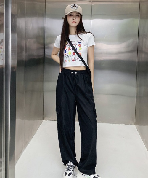 Teem Store(チームストア)の「ルーズシルエット ジョガー カーゴパンツ(カーゴパンツ・レディース・グレー/ブラック・L/M)」の8枚目の写真