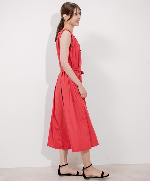 Jayro(ジャイロ)の「布帛Aラインワンピース(ワンピース・レディース・グレー/ベージュ/レンガ・M)」の18枚目の写真