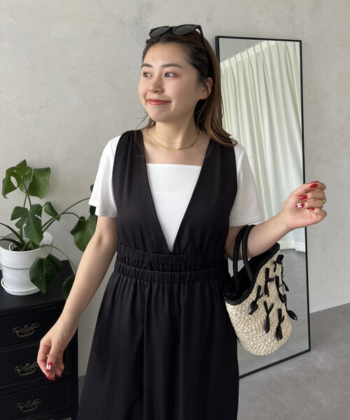 prose verse(プロズヴェール)の「【MOMO】深Vネックバックリボンワンピース(ワンピース・レディース・ブラック・PL/LARGE/MEDIUM/PM)」の13枚目の写真
