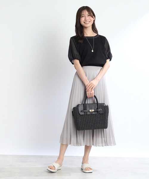 Reflect（リフレクト）の「◆【SALE／接触冷感／マシンウォッシュ可】シアースリーブカットソー（Tシャツ/カットソー・レディース・ブラック/ブルーグリーン/オフホワイト・09/05/07/11/13/15 /17）」の10枚目の写真