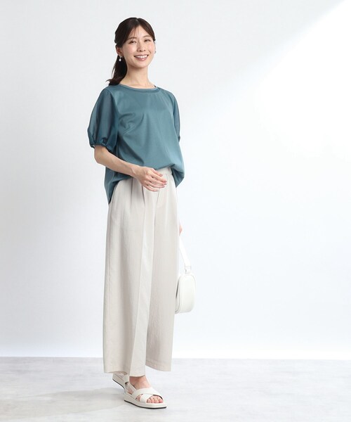 Reflect（リフレクト）の「◆【SALE／接触冷感／マシンウォッシュ可】シアースリーブカットソー（Tシャツ/カットソー・レディース・ブラック/ブルーグリーン/オフホワイト・09/05/07/11/13/15 /17）」の14枚目の写真