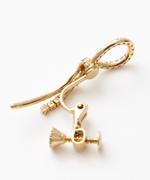 AIMER（エメ）の「リボンモチーフイヤリング（イヤリング・レディース・シルバー/ゴールド・FREE）」の9枚目の写真