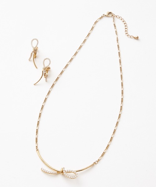 AIMER（エメ）の「リボンモチーフイヤリング（イヤリング・レディース・シルバー/ゴールド・FREE）」の7枚目の写真