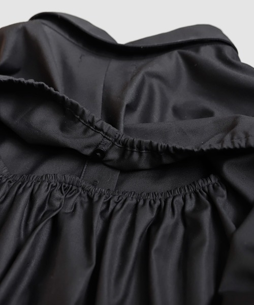 antiqua（アンティカ）の「ドロストギャザーシャツ（シャツ/ブラウス・レディース・ブラック・ONE SIZE）」の20枚目の写真