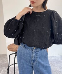 【WEB限定デザインあり】刺繍袖ボリュームブラウス