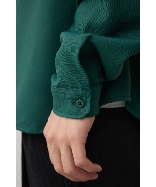 AZUL by moussy（アズールバイマウジー）の「グラデーション刺繍長袖シャツ（シャツ/ブラウス・メンズ・ブラック/オフホワイト/ダークグリーン・FREE）」の6枚目の写真