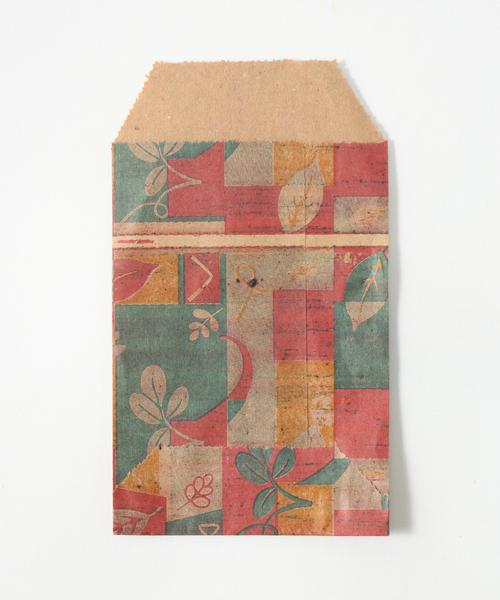 GUSTAVO（グスタボ）の「Gustavo Flower Narrow Bracelet-oval　S-24- AJUZ-13（ブレスレット・レディース・ホワイト/ブラック/イエロー/レッド/ブルー・FREE）」の20枚目の写真