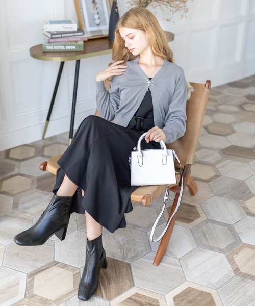 clear（クリア）の「ビジューリボン付きカーディガン [大人 カジュアル 着回し力抜群]≪再入荷≫（カーディガン/ボレロ・レディース・アイボリー/グレー/ピンク・F）」の7枚目の写真